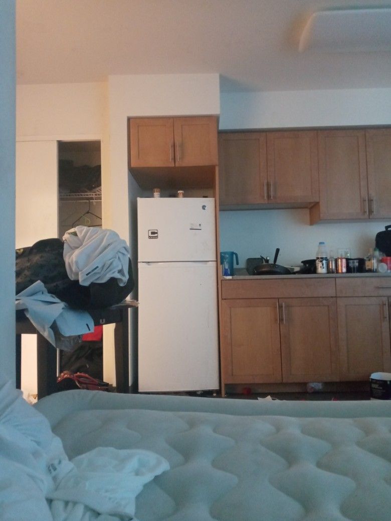 Refrigerator For Sale