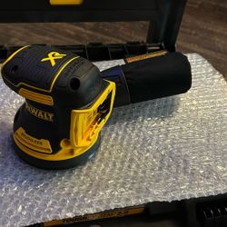 Dewalt Sander