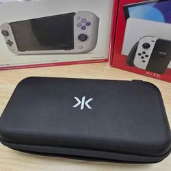 Nintendo Switch OLED + Limited Edition SNES Nitro Deck