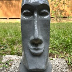 Easter island Statue Moai 