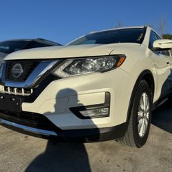 2018 Nissan Rogue!!