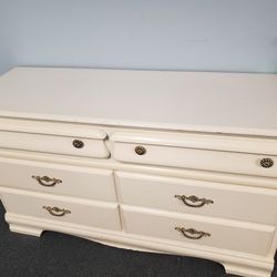 4pc Bedroom Set