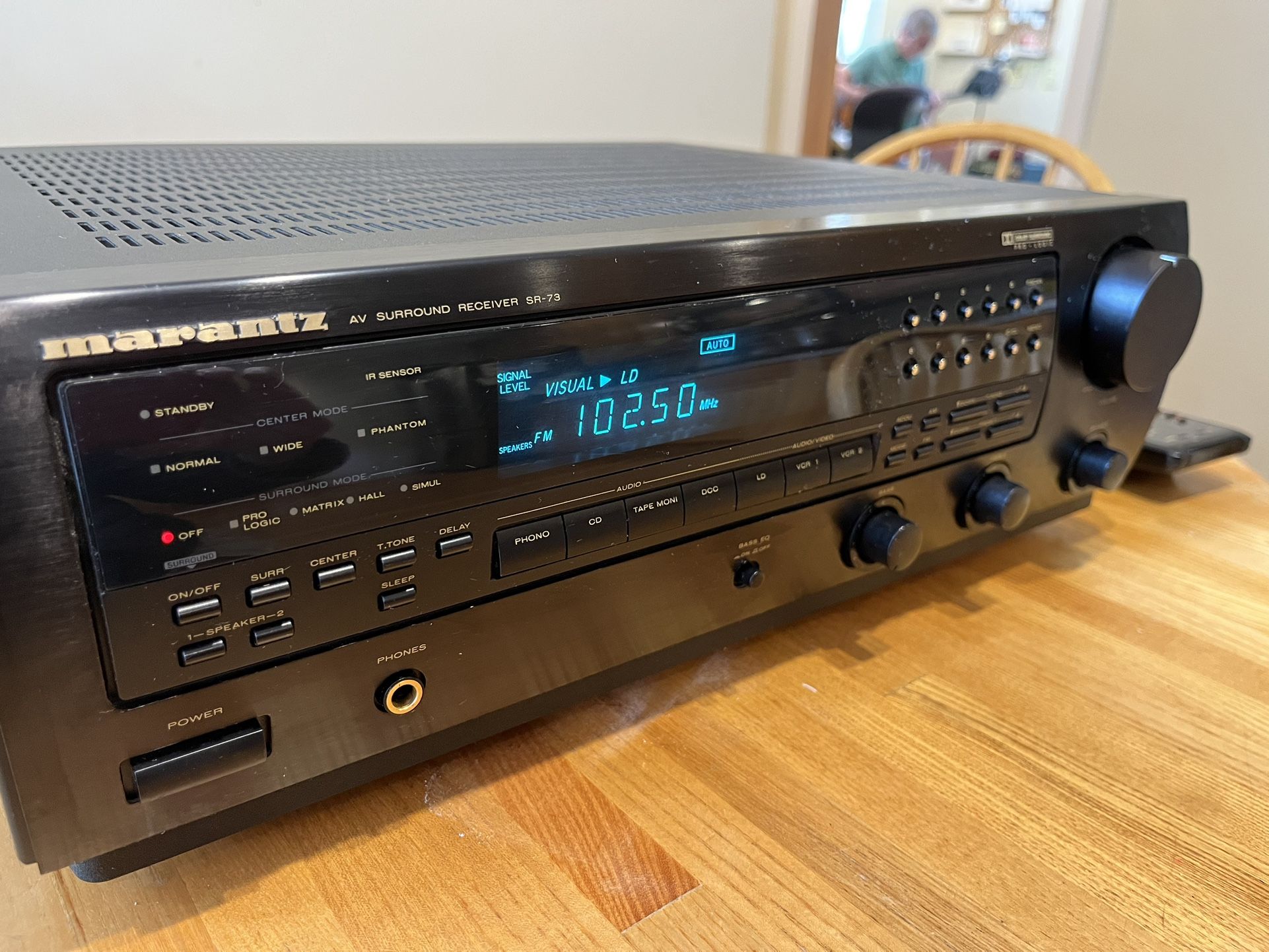 Vintage Marantz SR-73 Receiver