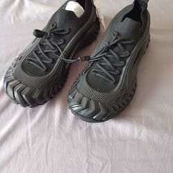 ZARA Men's Textured Sole Sneakers Size 7 