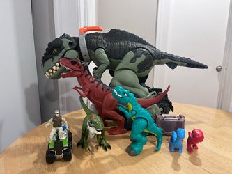 Dinosaur Toy Figure Lot