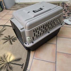 Medium Dog Crate