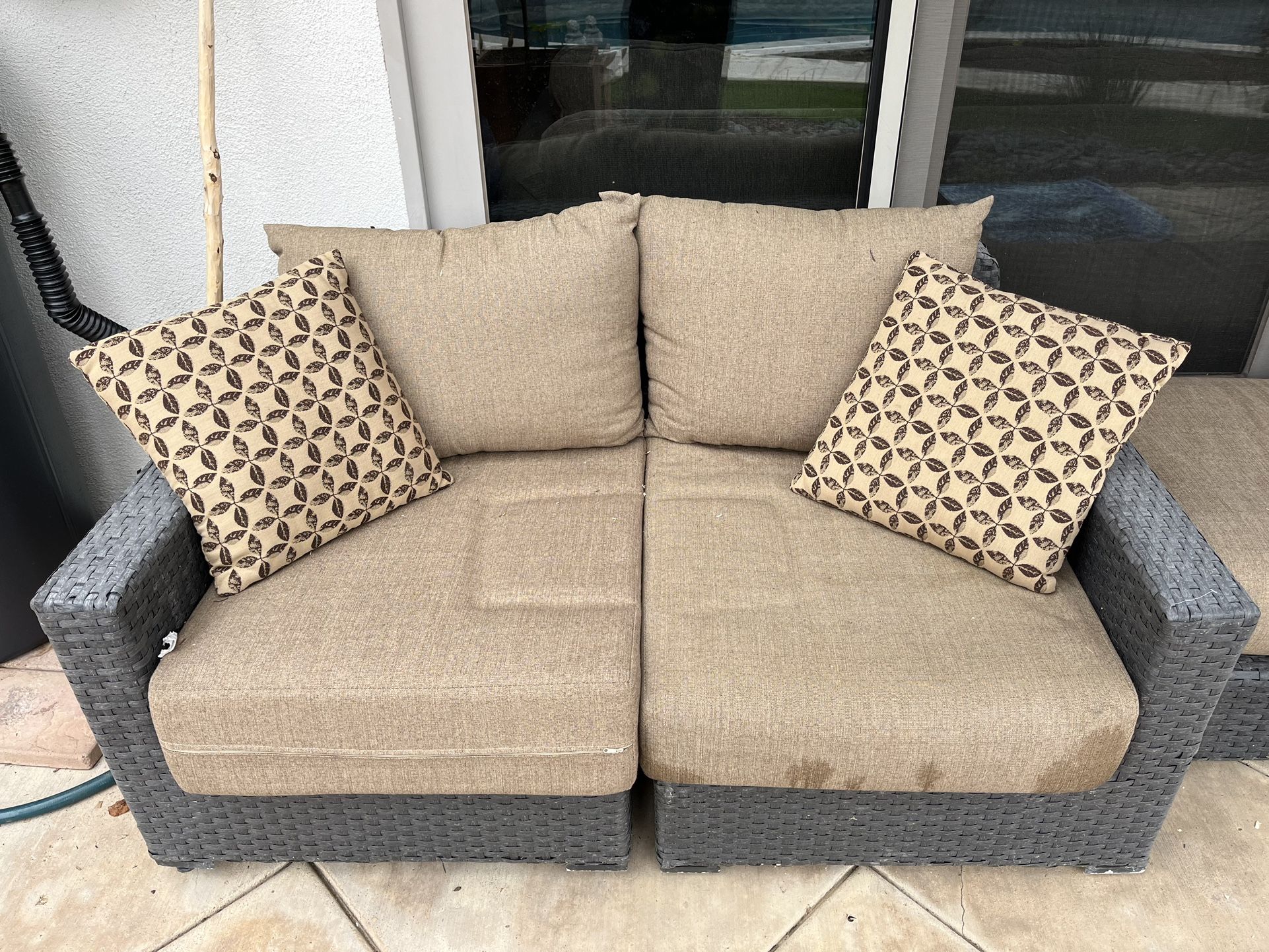 Costco Outdoor Furniture Set for Sale in La Costa, CA OfferUp