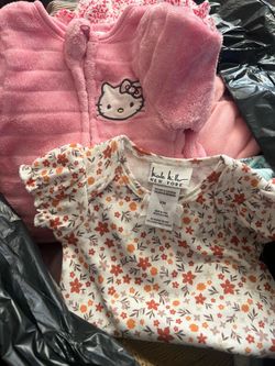 BABY 👶🏻 GIRL CLOTHES SIZE 3 MONTHS-9 MONTHS