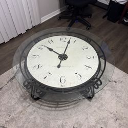 Howard Miller Ravenna Clock Coffee Table – Works Perfectly