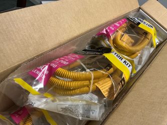 6 - Everbilt 1/2’’ x 1/2’’ x60’’ gas connectors - new