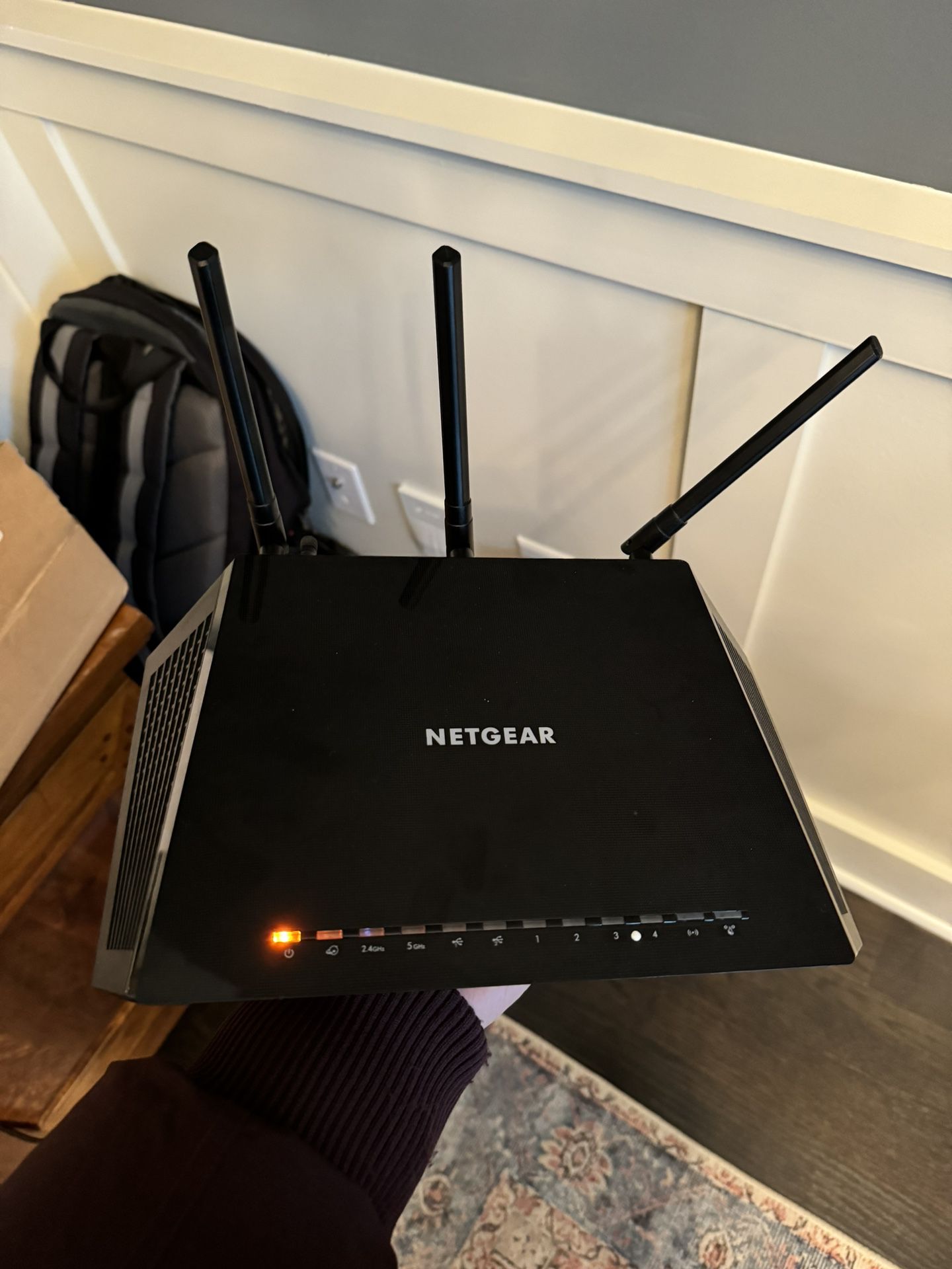 Netgear Nighthawk R6400v2 Router