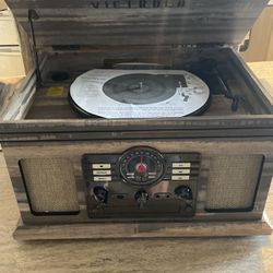 Victrola Quincy 6 In 1 Radio