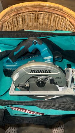 Makita hand saw with BL motor and hand brake