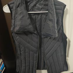 Women vest