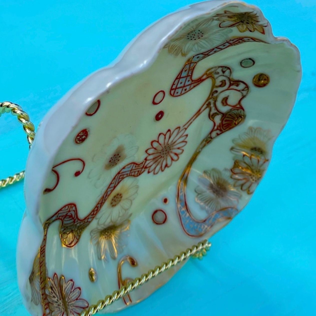 Antique Fine Porcelain Flower/Floral Bowl/Dish Orig Vintage Art/Artist/Artisan Gold Accents Scalloped HAND-PAINTED Display Decor Collectible