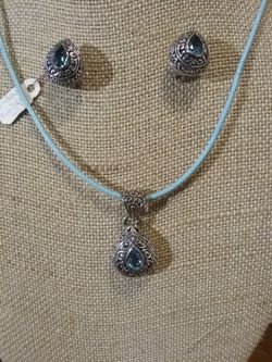 Blue topaz and silver set
