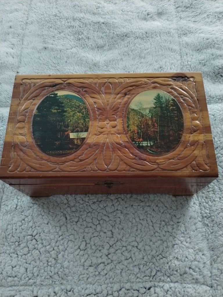 Vintage Jewelry Box