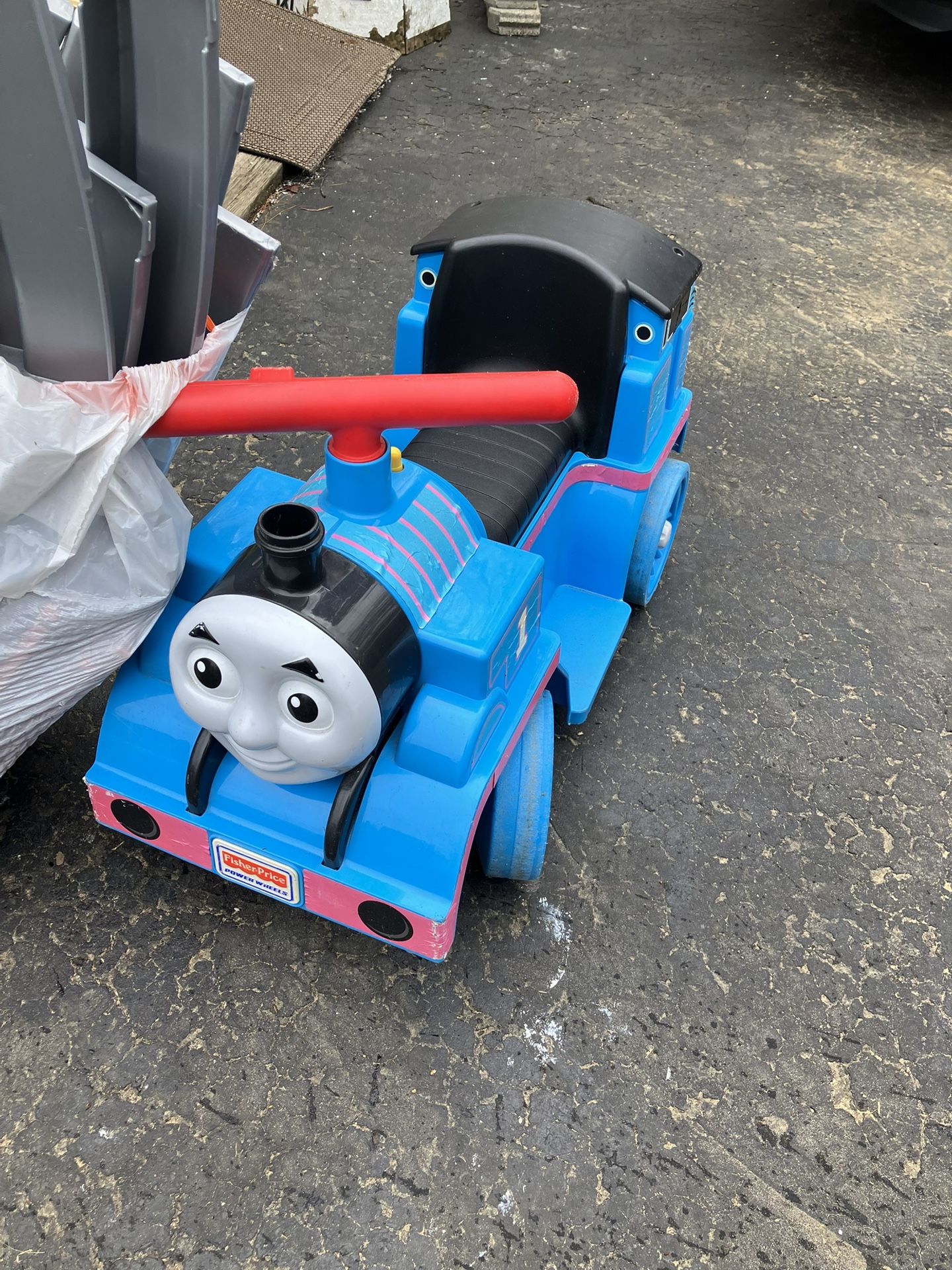 Power Wheels Thomas And Friends Ride-On Toy Train with Track