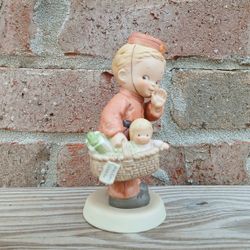 Vintage Enesco Memories Of Yesterday "Special Delivery!" Figurine 