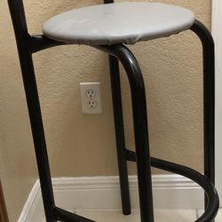 ONE Bar Stool - 30 Inch