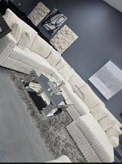 ✨️XL Sectional Sofas✨️ Furniture Queen Bedrooms, Dining Avail