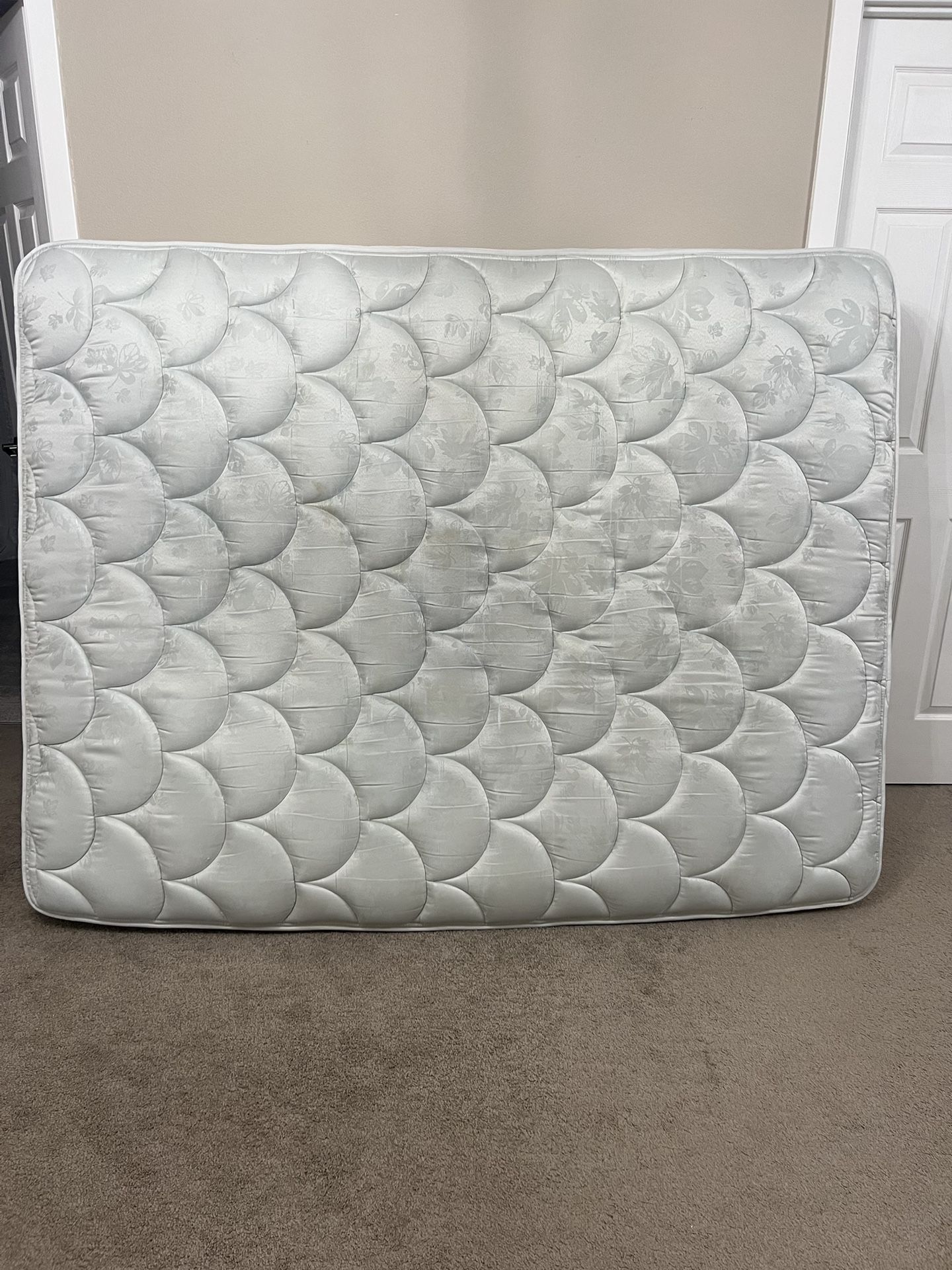 Queen mattress