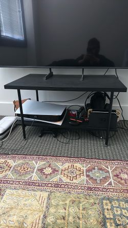 TV stand for 10 dollars