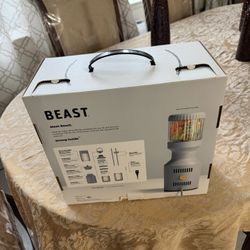 Mini Beast Blenderr