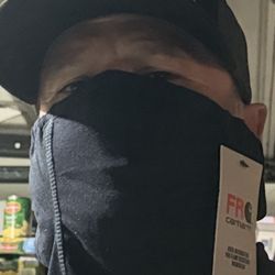 Carhartt Fr 🔥🔥🔥Face mask 