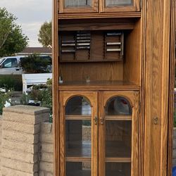 $50 OBO  or  Trade Vintage Oak Media Book Shelf Center