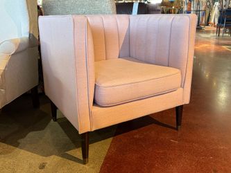 Pale Pink Box Chair