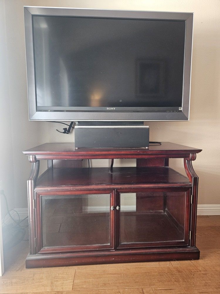 TV STAND/ MEDIA CABINET