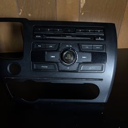 2015 Honda Civic Radio and Dash Trim Kit