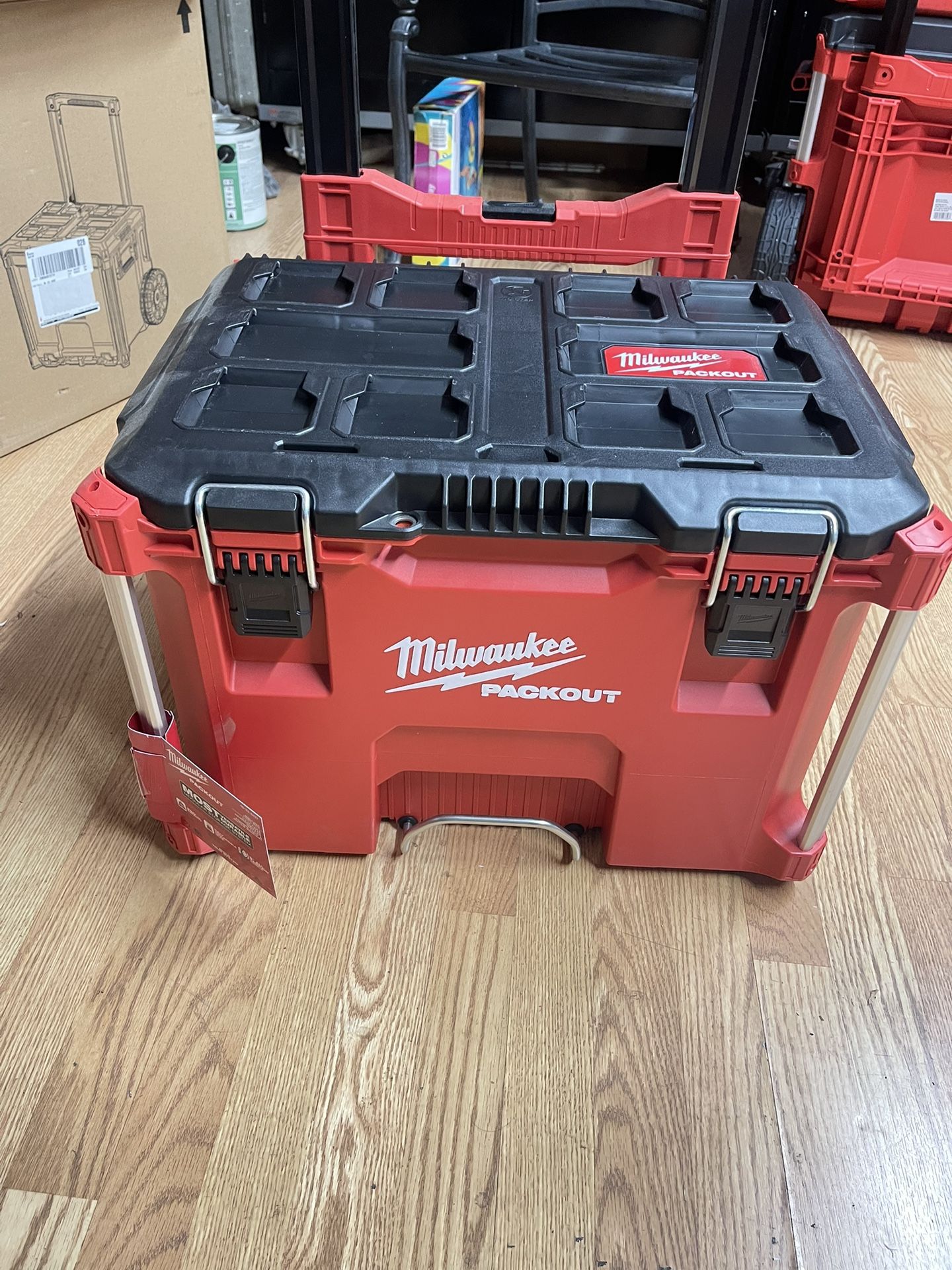 Milwaukee Pack Out Tool Box