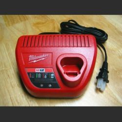 Milwaukee M12 Charger NEW  
