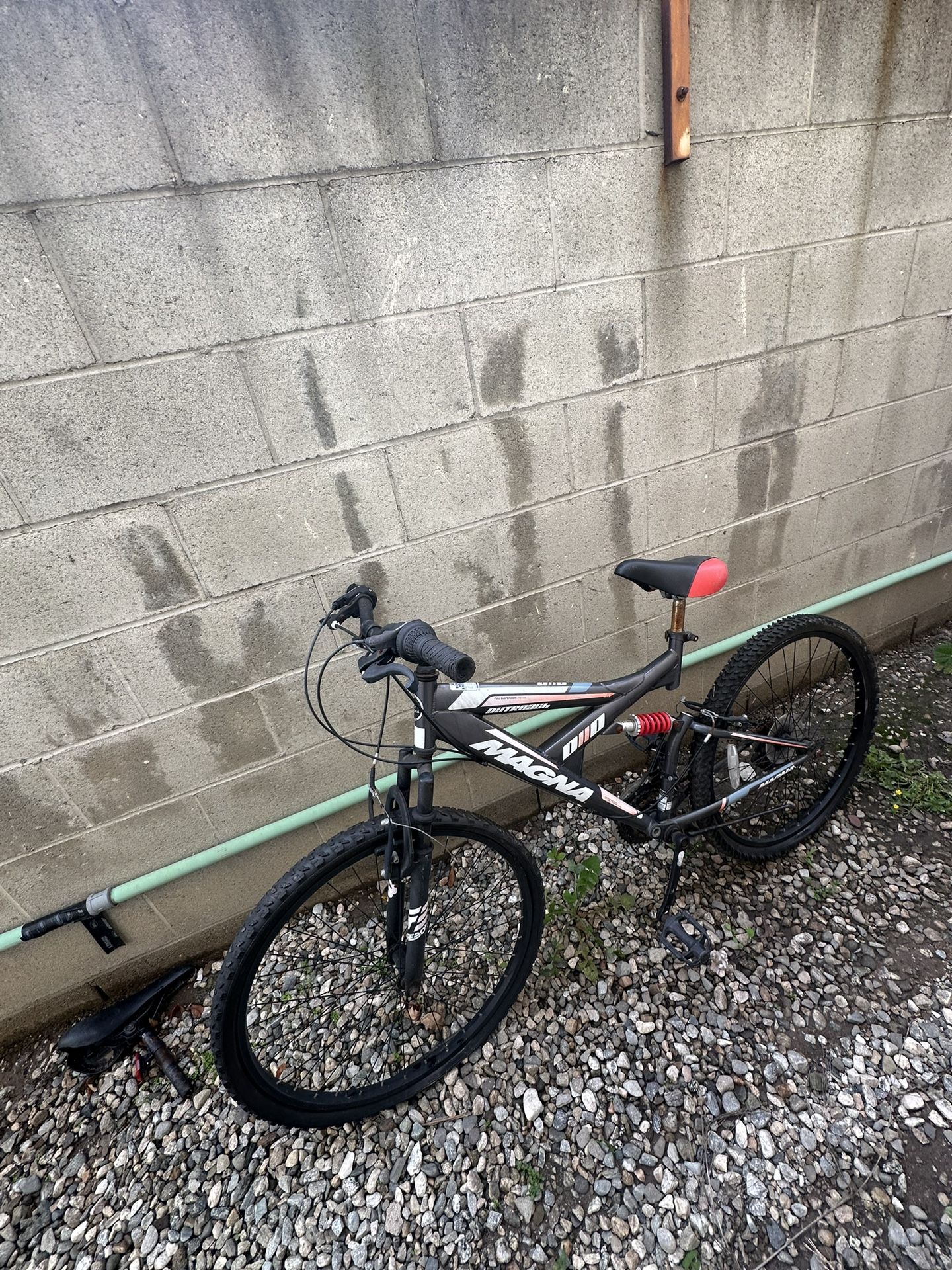 Bike Clearance Magna Excitor Dual Suspension Bike Magna Excitor