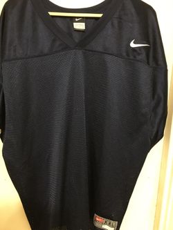 2XL Nike athletic pull over breathable mesh