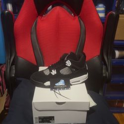 Jordan 4 White Thunder