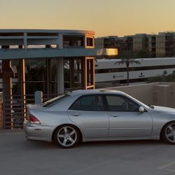 2002 Lexus IS 300