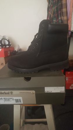 timberland 6inch black sz.8.5 great cond. $100