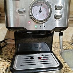 Gevi Expresso Coffee Machine Like New! 