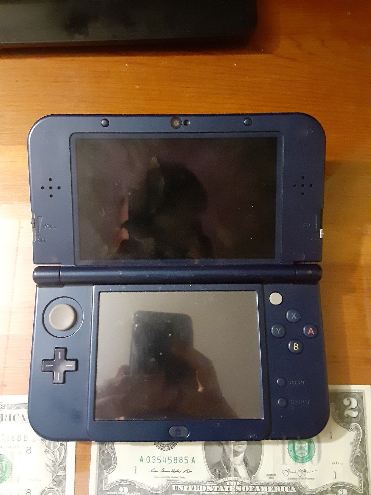 new nintendo 3ds xl with case, games and charger