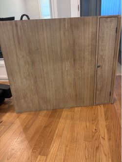 Wall desk