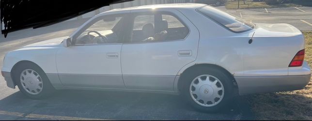 1996 Lexus  LS  400
