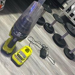 Ryobi  Vacuum