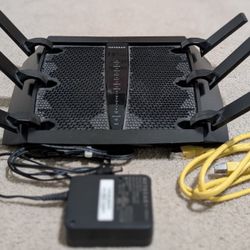 Nighthawk X6 AC3200 Smart Wifi Router R8000