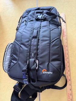 Black Lowepro Slingshot 250 AW camera sling bag. Brand new