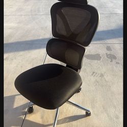 Office  Swirl Chair In Black Fabric Metal Legs With Wheels