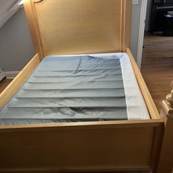 Wood Full Bedroom Set