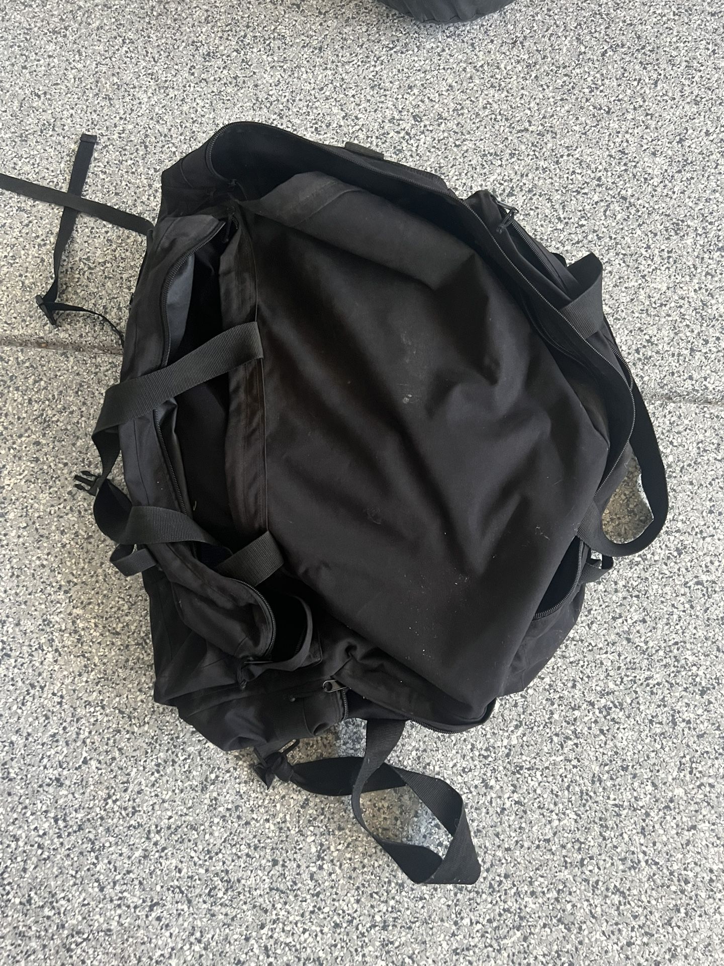 Military Sea Bag Rolling Duffle